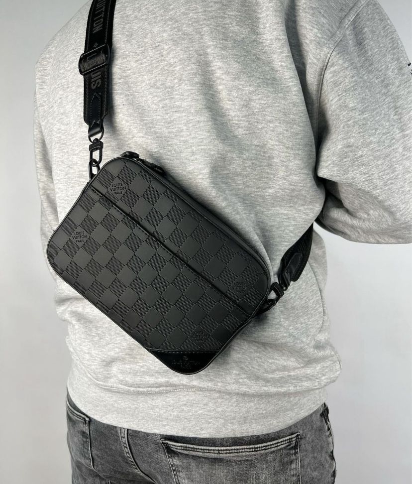 сумка Louis Vuitton мессенджер сумка через плечо, барсетка, бананка