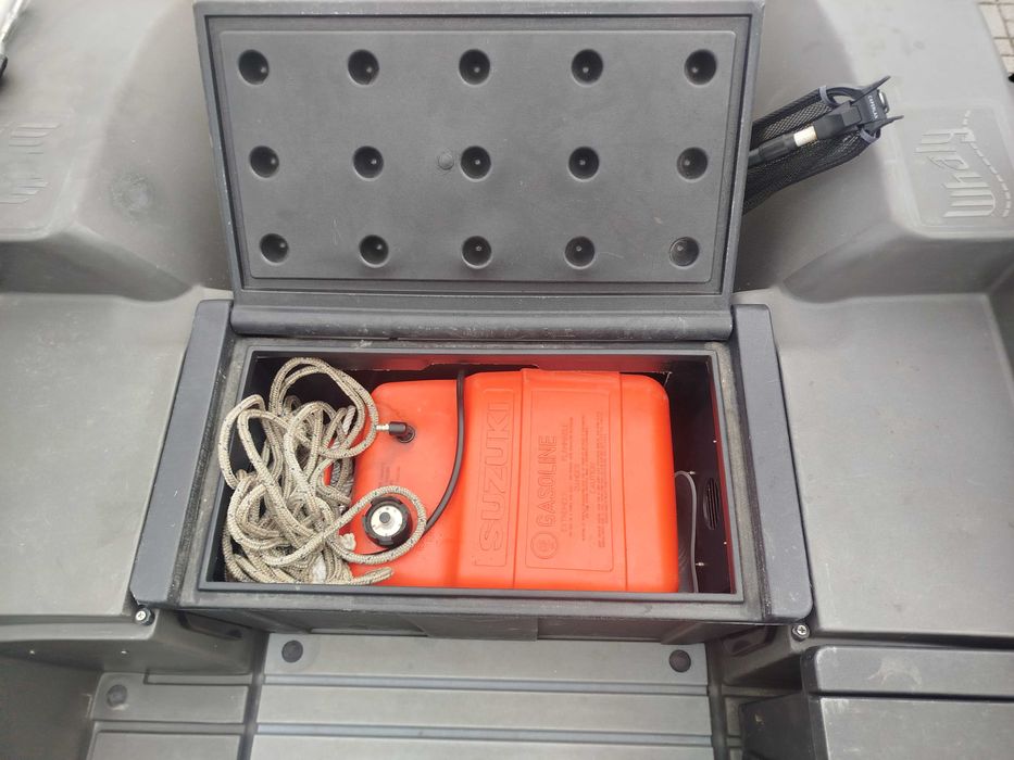 Barco whaly  400
