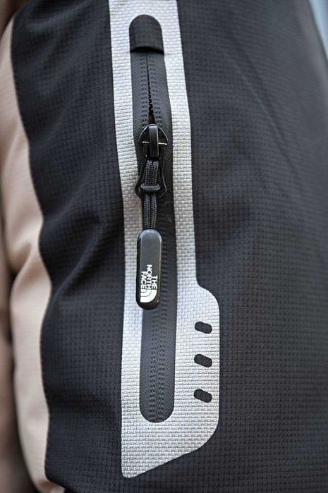 Куртка зимняя The North Face beg OMNI-HEAT бежевая Водовідштовхуюча