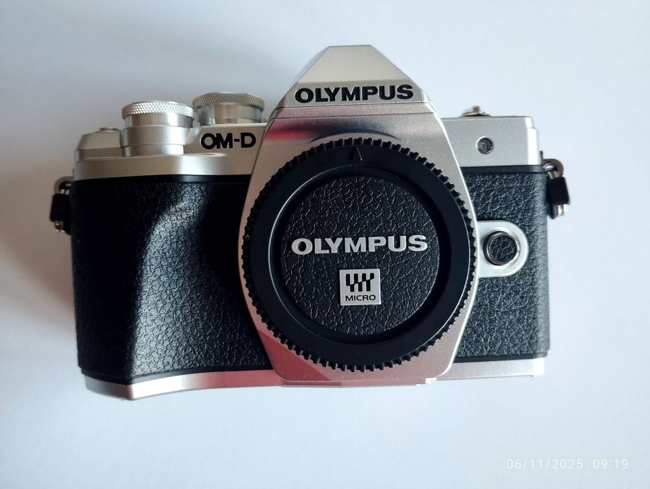 Aparat fotograficzny Olympus OM-D E-M10 Mark III (IM006)