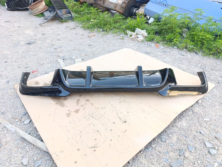 Диффузор заднего бампера BMW 5 F10 F11 M-packiet M5 Стекловолокно.