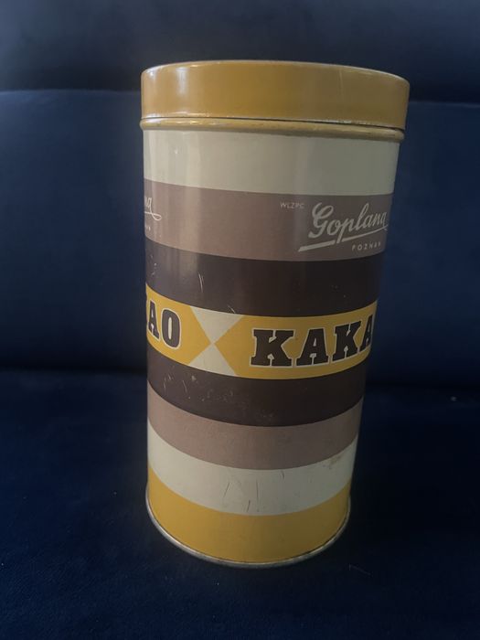 Stara puszka na kakao