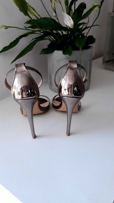 Sandały damskie srebrne szpilka 36 jak nowe paski