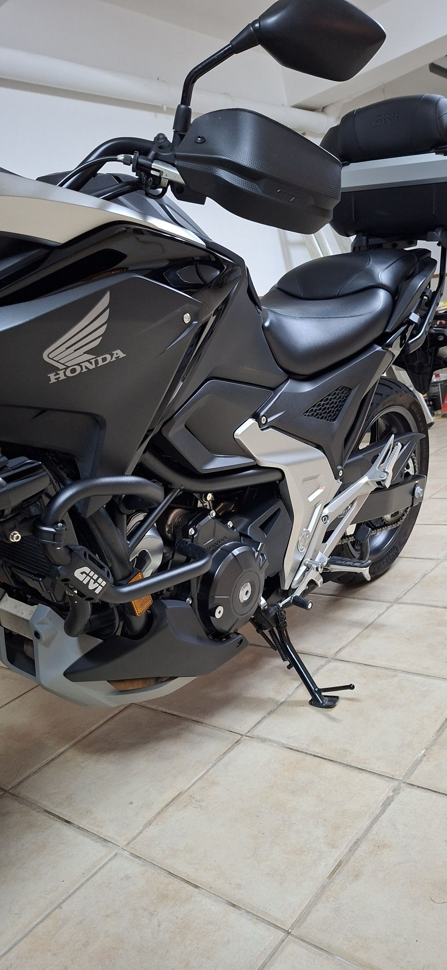 Mota Honda NC750X, Ano 2023  6.300 km