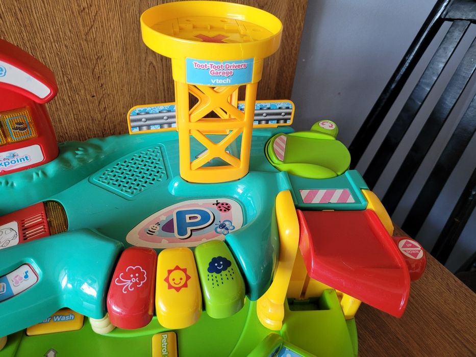 Parking-myjnia tut tut