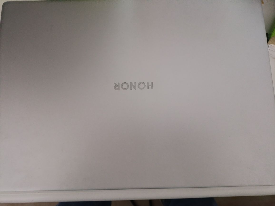 Honor MagicBook x16 Pro