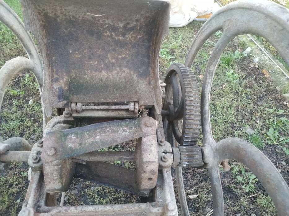 Продам  січкарню