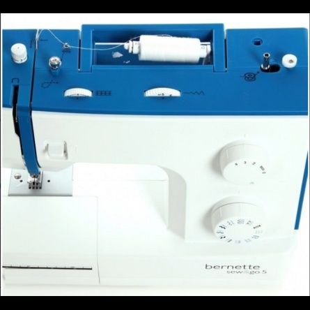 Швейна машинка bernette sew&go 5 (стан нової, не користувалися)