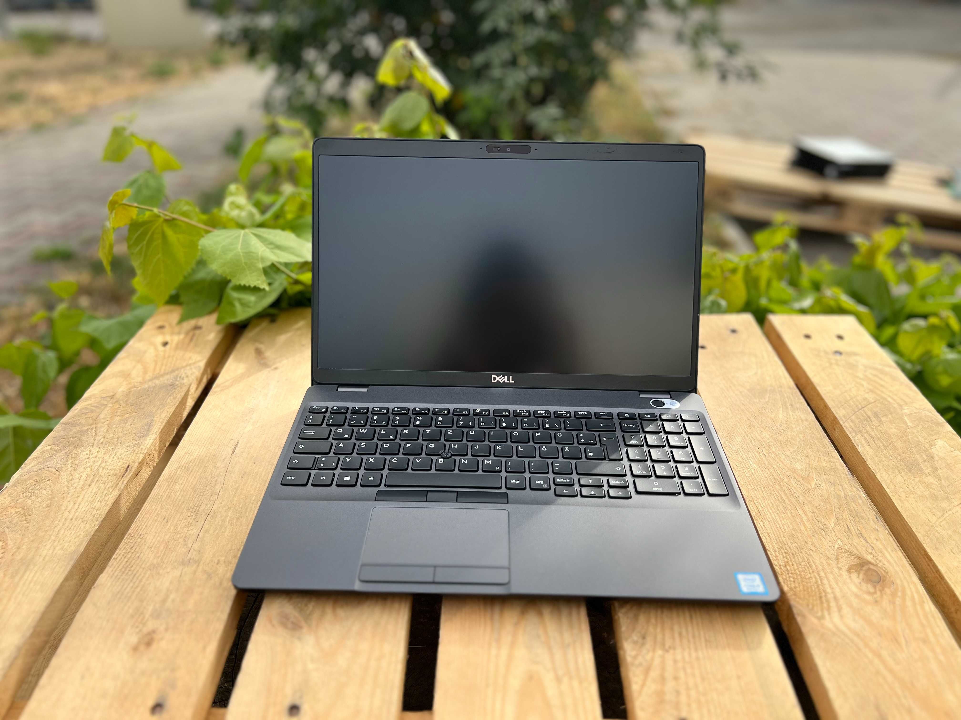 Ноутбук Dell Latitude 5500/i5-8265U/8GB+SSD128/15.6"IPS+гарантія 9 міс