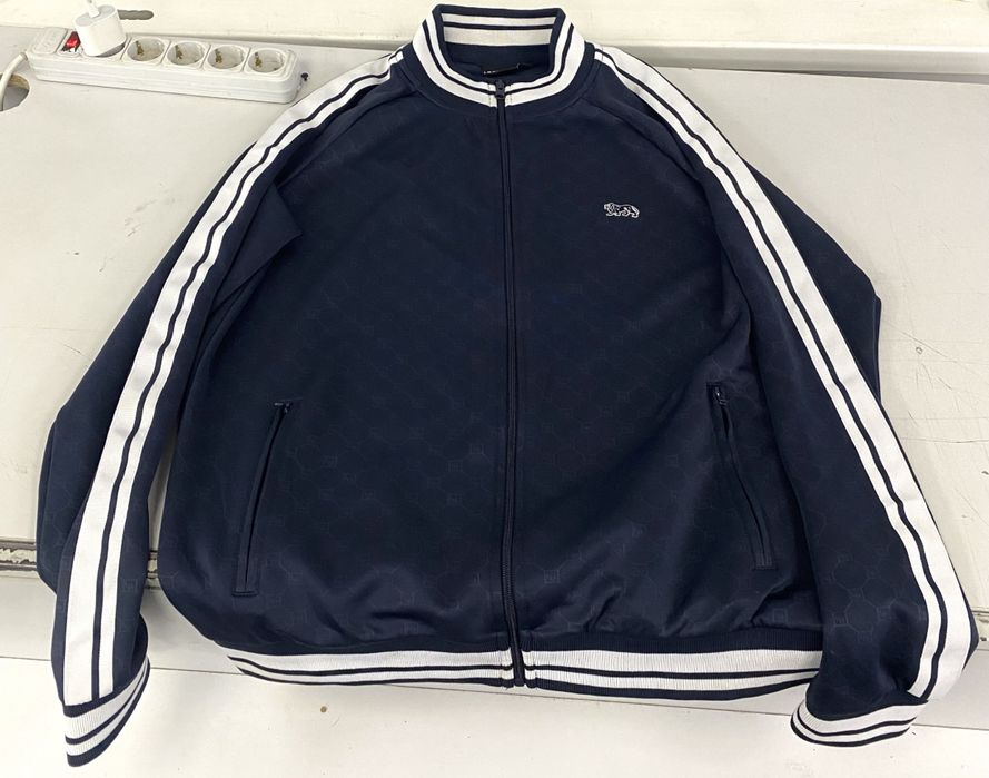 Олимйка адидас мастерка adidas поставка вещей бомбер адик