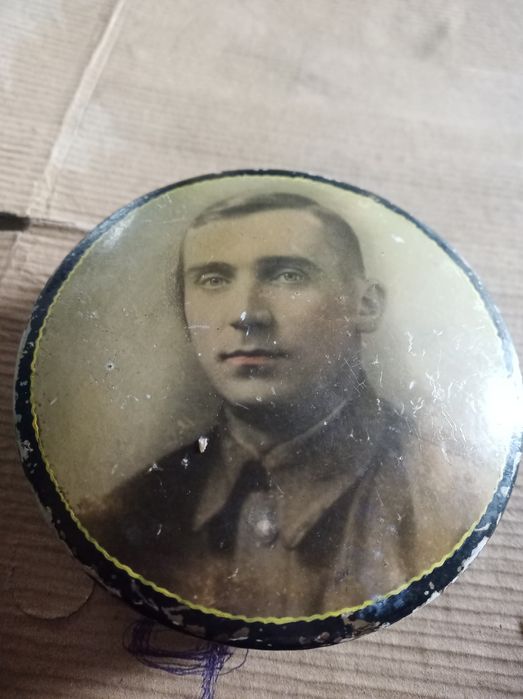 Шкатулка деревянная