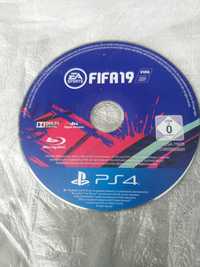 Gra Fifa 19 PS4 Play Station 4 fifa pudełkowa EA Sports piłkarska foot