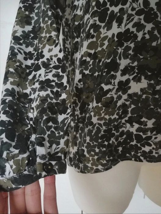 Piękna elegancka bluzka koszula 38 m wzór kwiaty liście part two