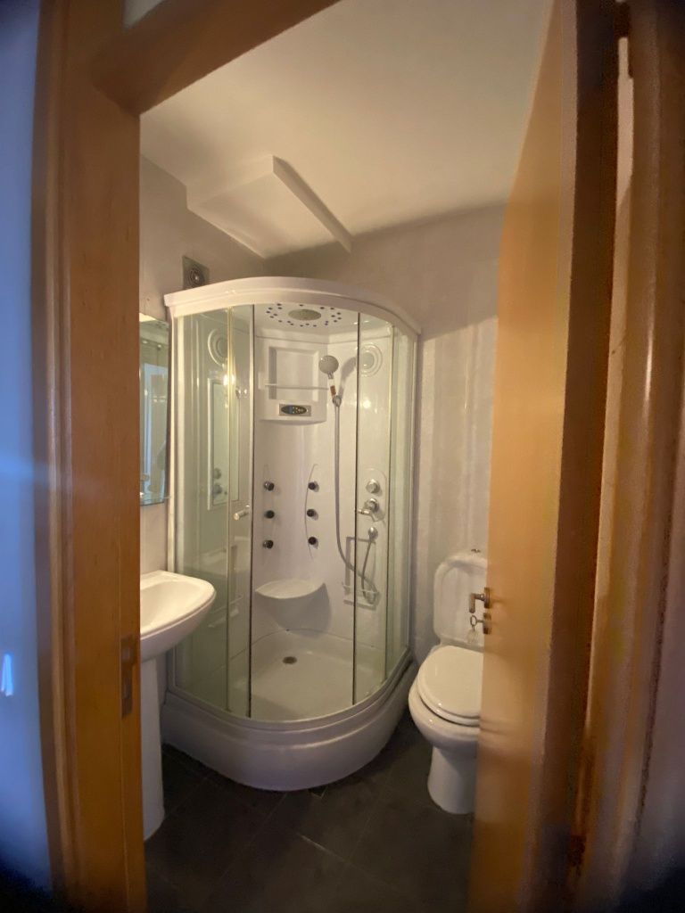Quartos para arrendamento/aluguer em Viso do Porto