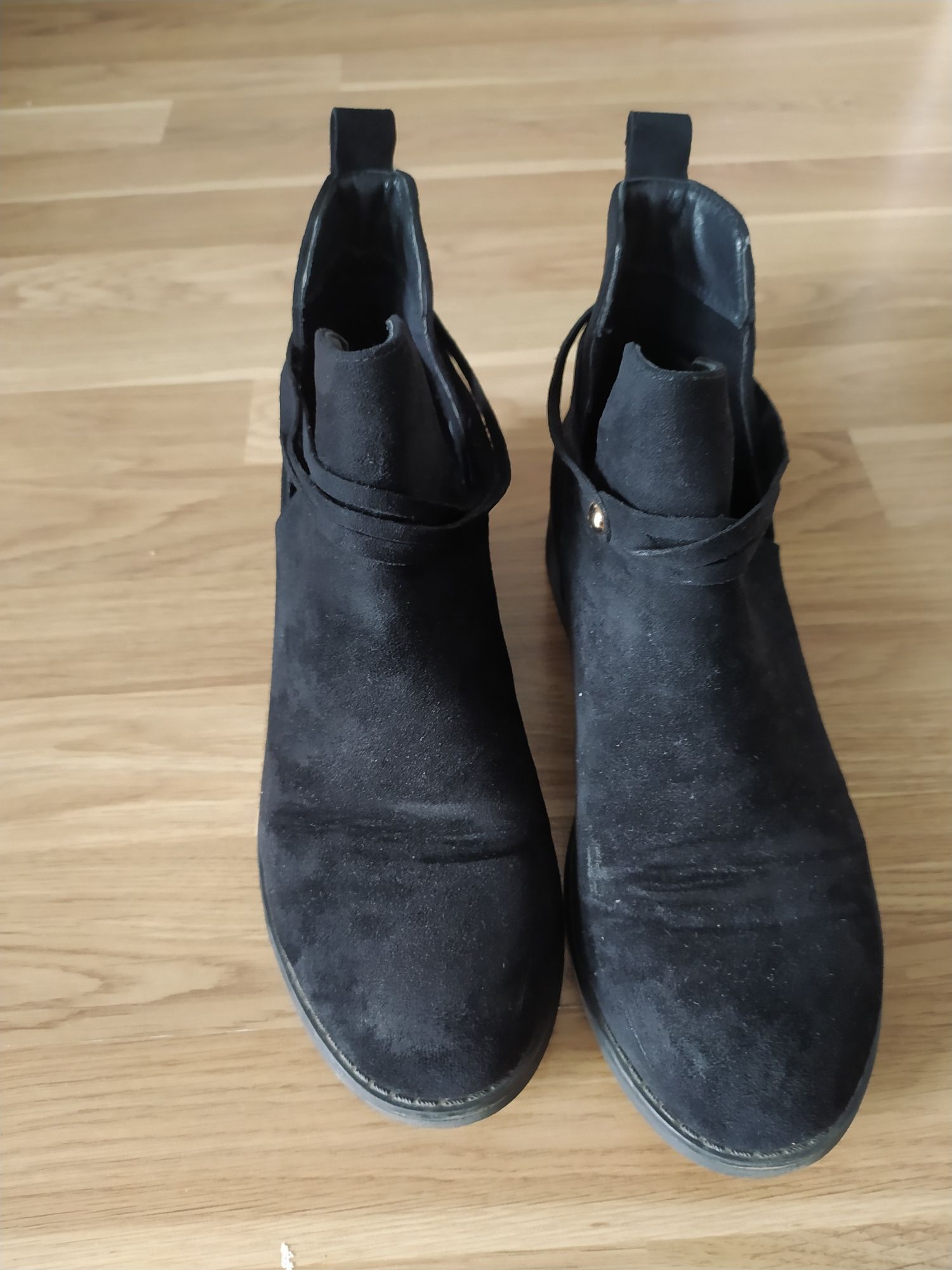 Buty botki jesienne r 40 długość 26 cm