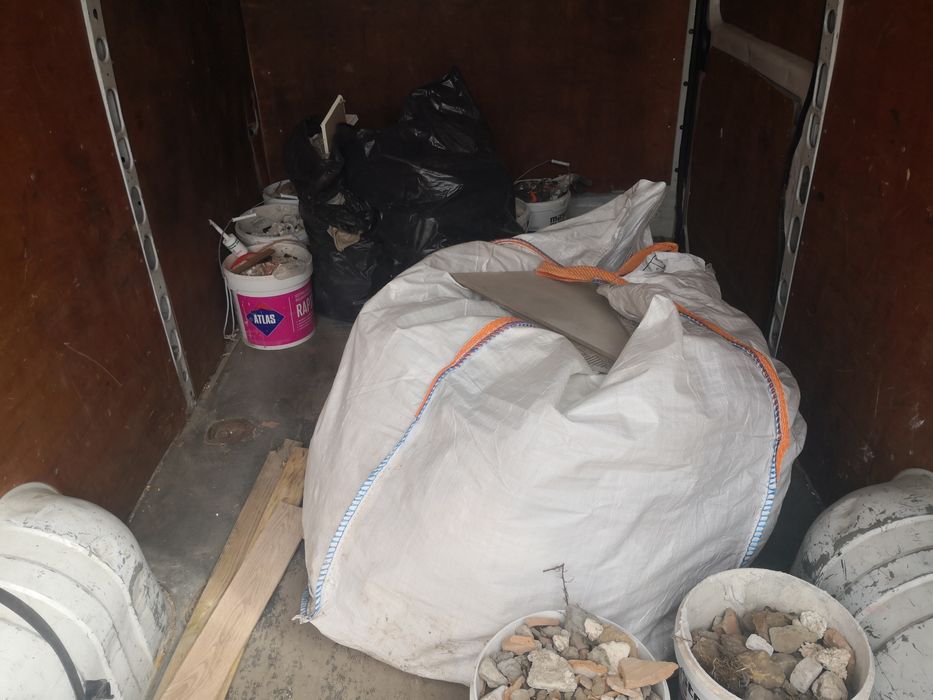 Wywóz mebli i opróżnianie mieszkań – szybko, tanio, solidnie