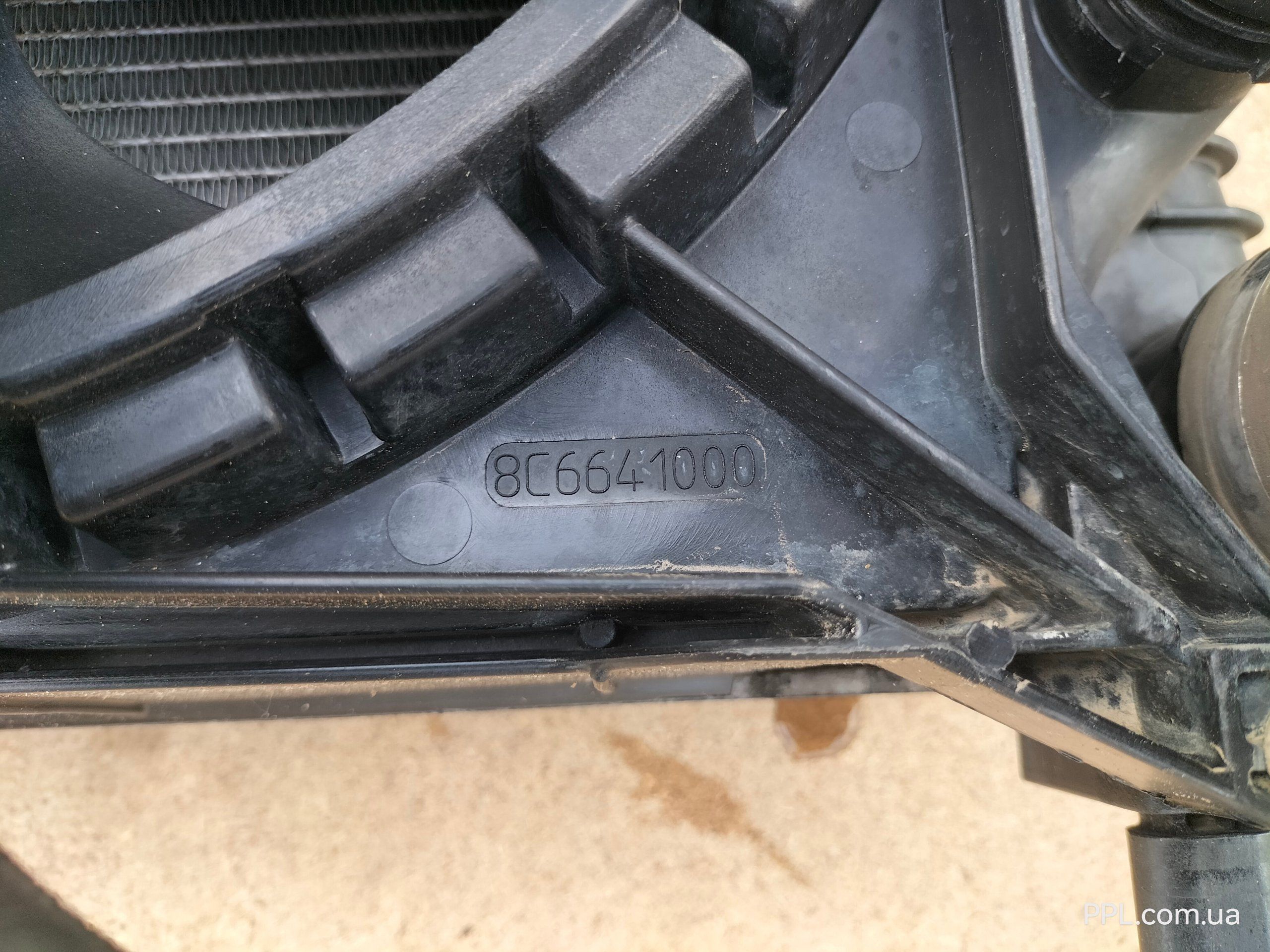Jeep Renegade 2014- 2.0 D комплект радиаторов диффузор 8C6641000
