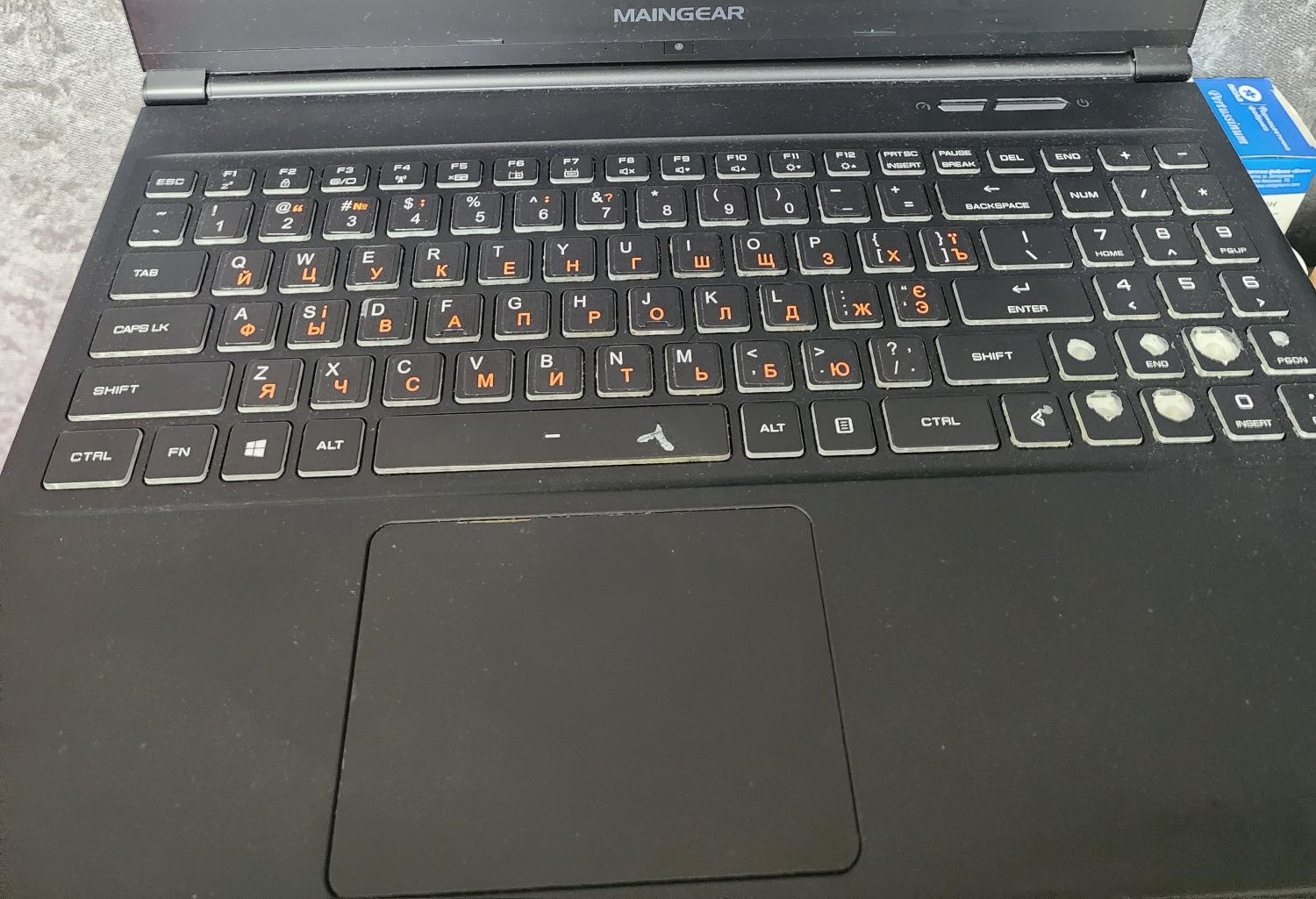 Ігровий I7-10750H/RTX 2060/144Hz 

Maingear Vector 2