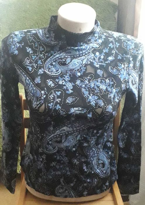 Продам кофтинку на р.42