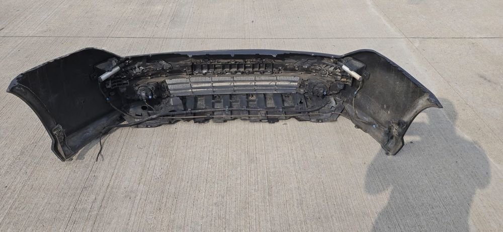 Zderzak przedni Renault Laguna III