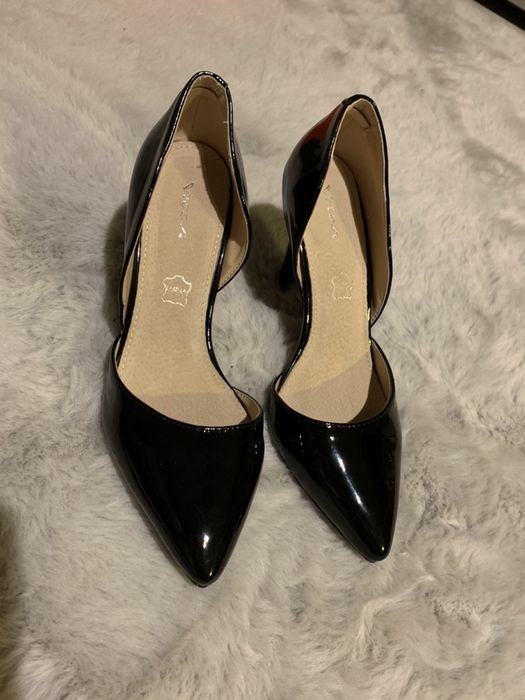 Szpilki VICES czarne lakier NOWE, r. 37