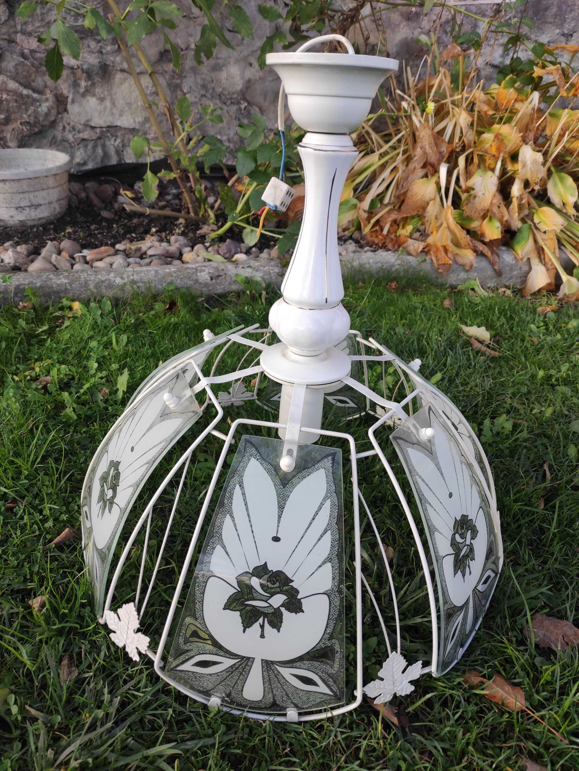 Lampa sufitowa z porcelaną i szkłem Żyrandol