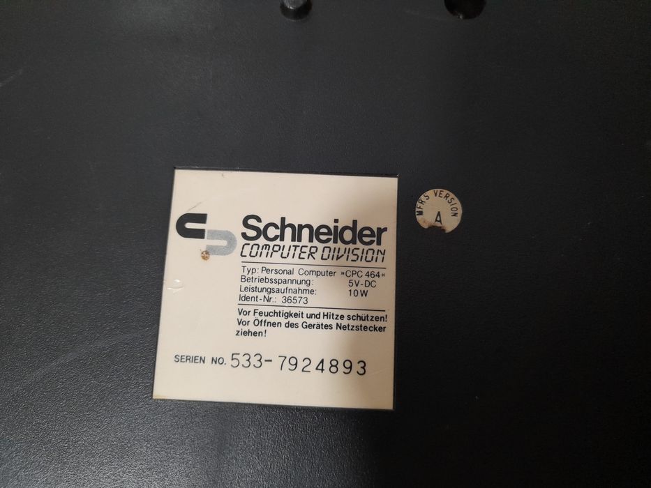 Komputer Amstrad Schneider CPC 464