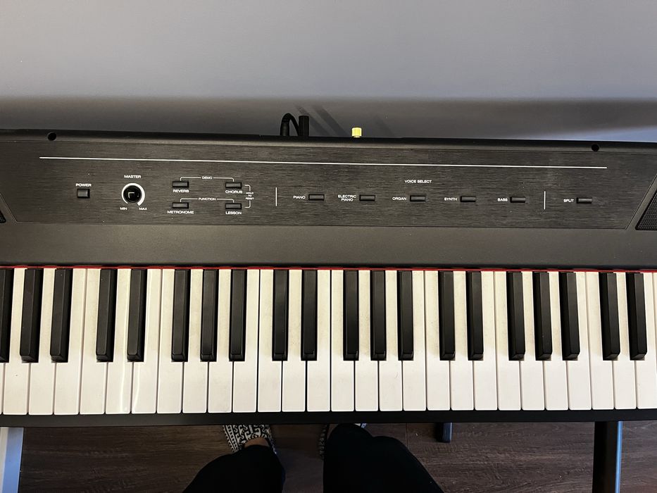 Електронне фортепіано Alesis Recital