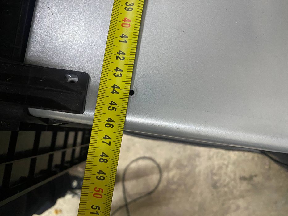 Вмонтована мікрохвильова піч