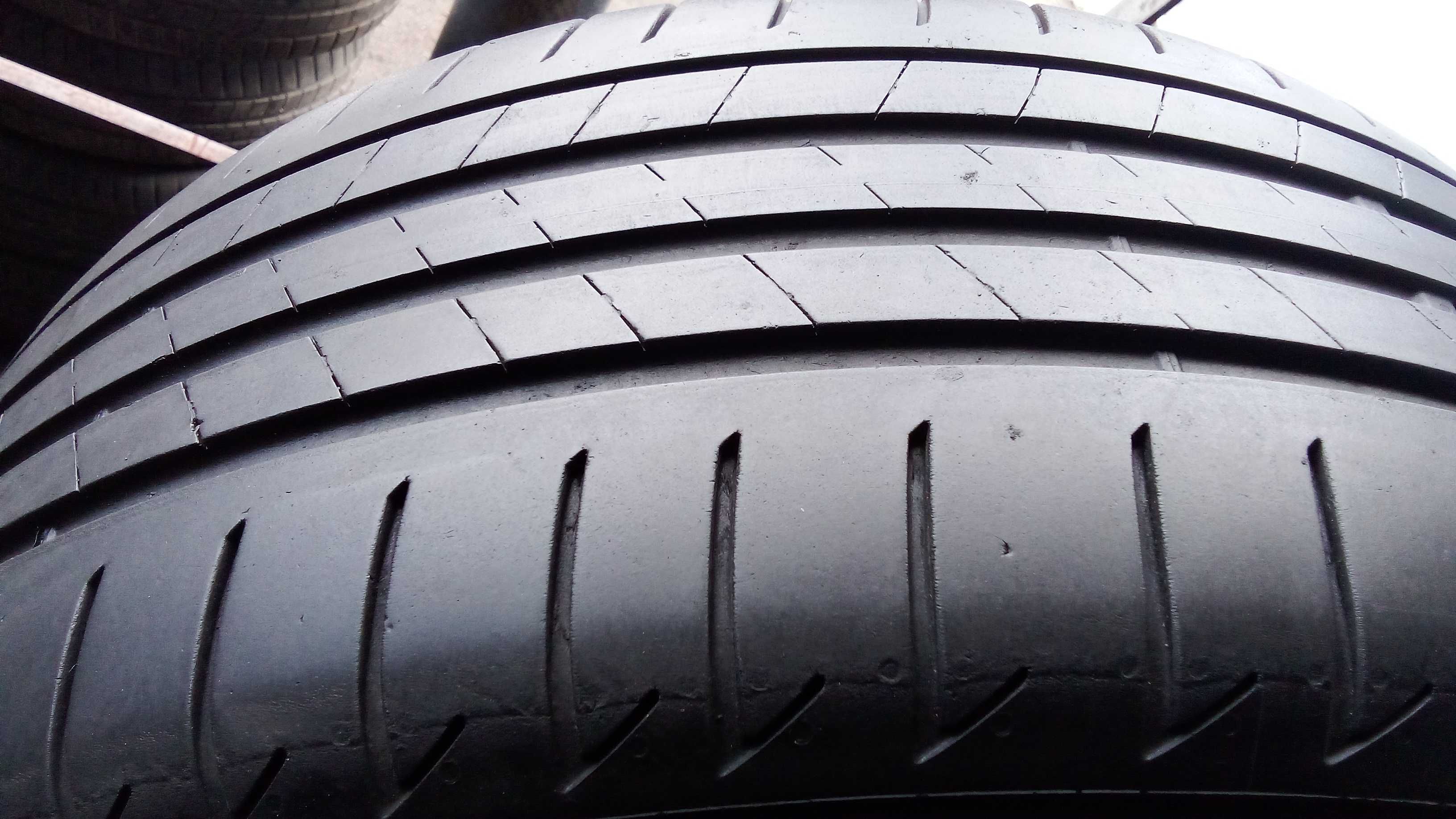 Opony Letnie Bridgestone 225x50x17 98W 100 zł sztuka