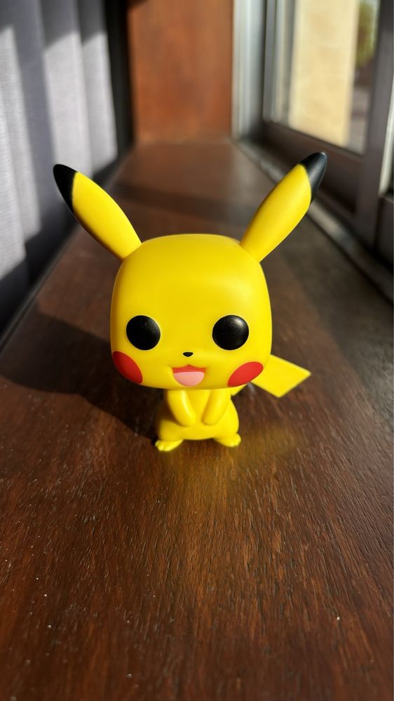 Funko Pop 353 Pikachu
