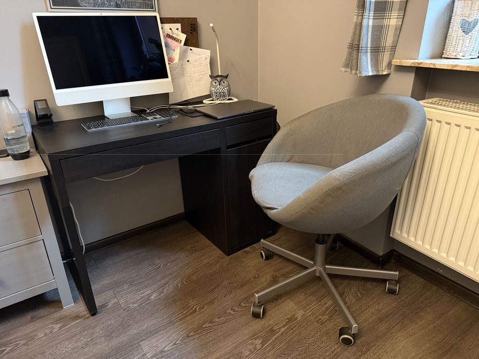 Sprzedam biurko i fotel