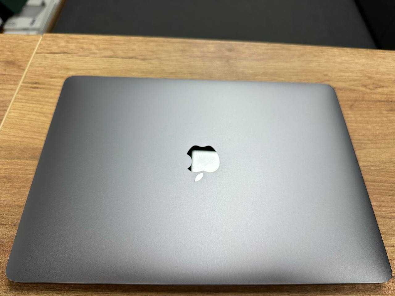 MacBook Pro 13 2017 Гарантія I5|8|128 Макбук 319 циклів Стан Ідеальний