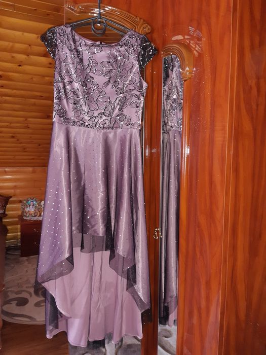 Вечірні сукні , ,,