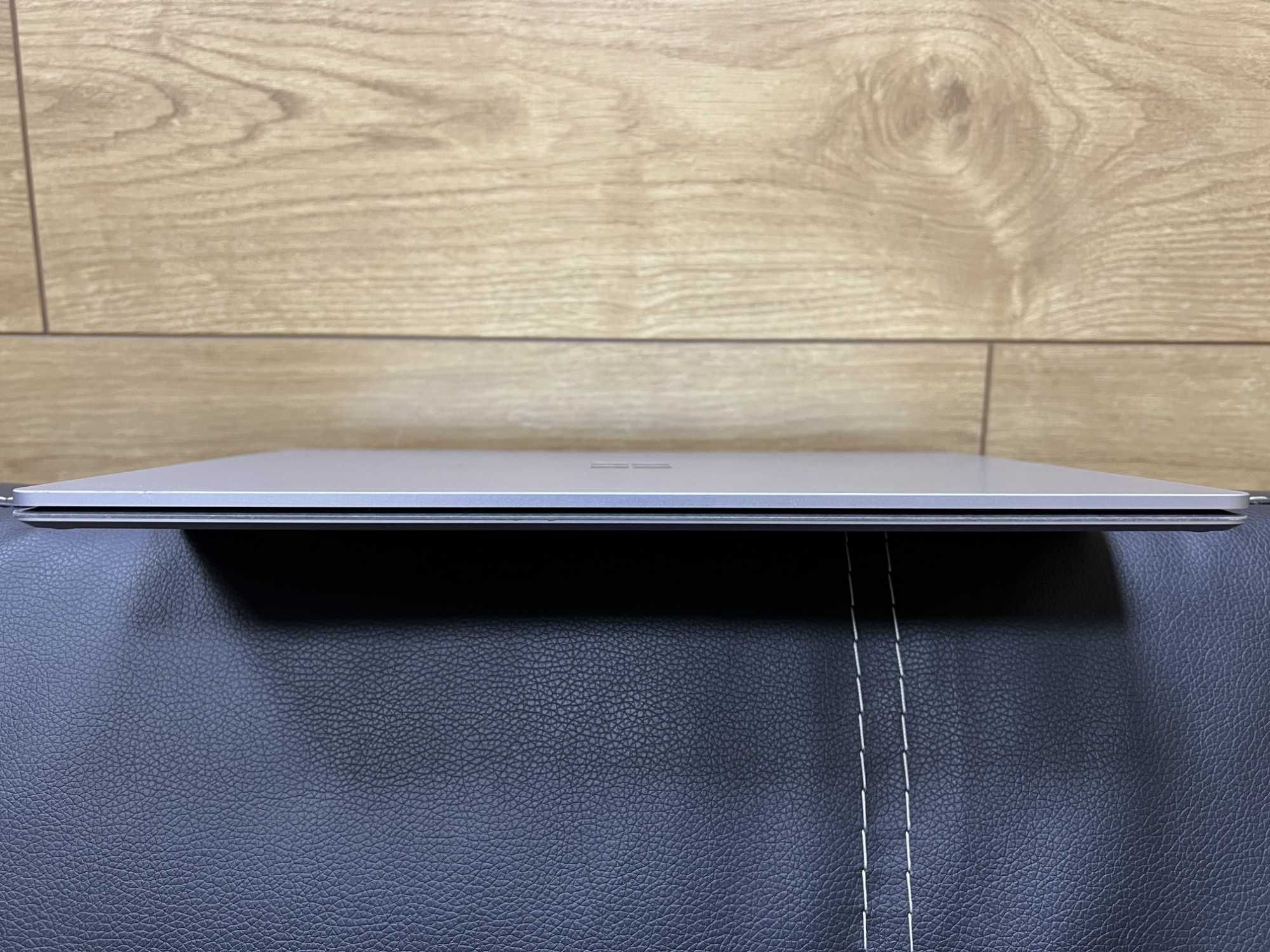 Microsoft  Surface Laptop 3 13.5" 2K IPS ii7-1065G7 16Gb 256Gb