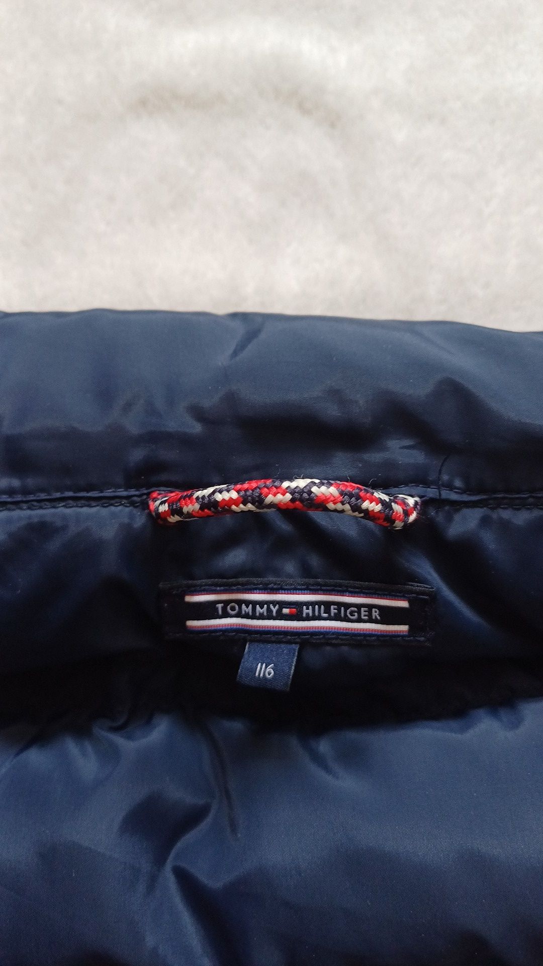 Kamizelka Tommy Hilfiger 116 bezrękawnik dziecięcy TH 116