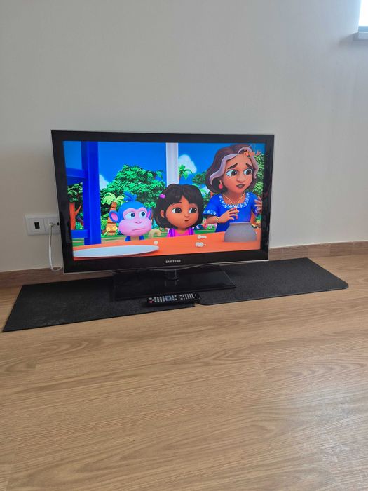 TV LCD Samsung 37" (LE37C650L)