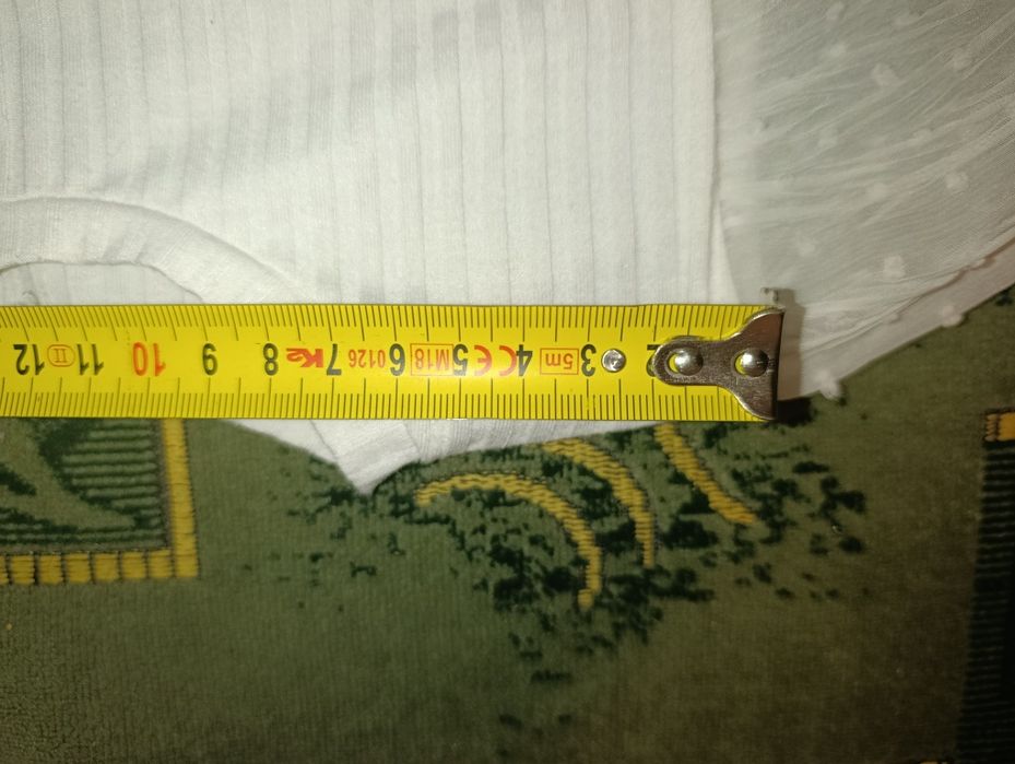 Кофта для дівчинки.