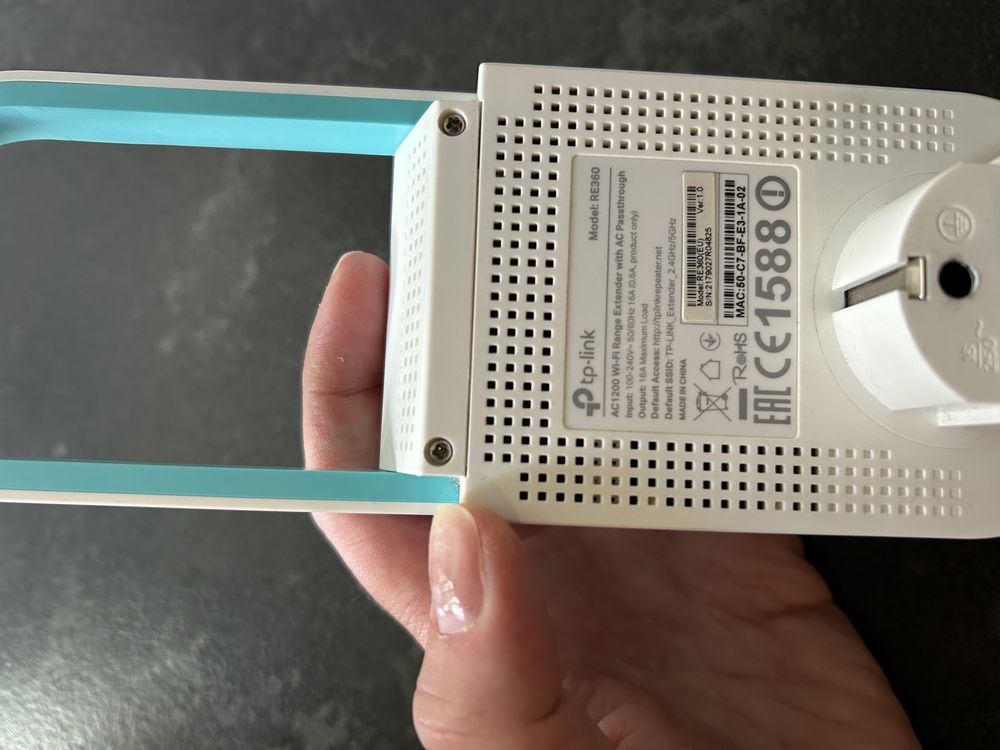 Wzmacniacz sygnału Wi-Fi TP-Link AC1200 Model RE360