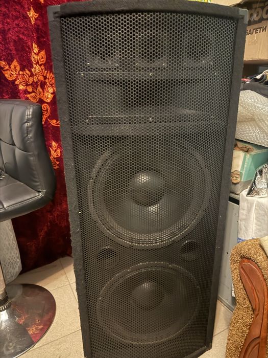 Музичний Апарат Мікшерний пульт і колонки