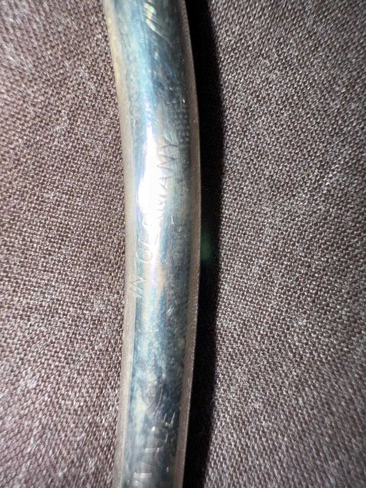 Vendo FAGOTE com chave + mochila + suporte como novo