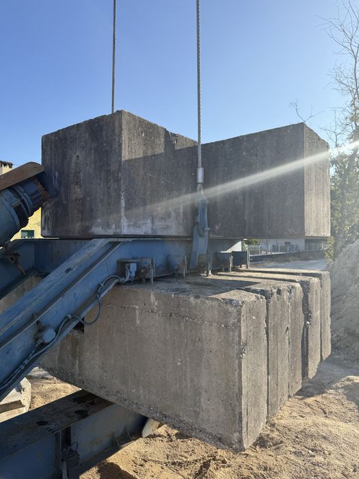 Grua automontante