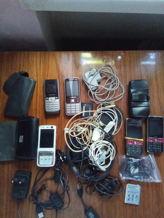 Продам телефонные принадлежности оптом