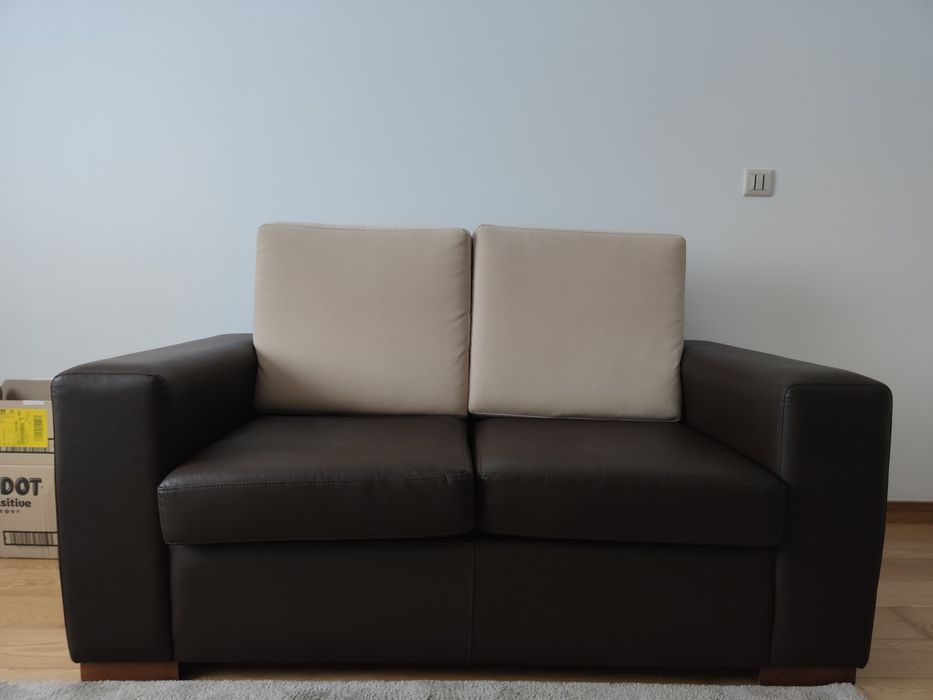 Sofá de 2 lugares