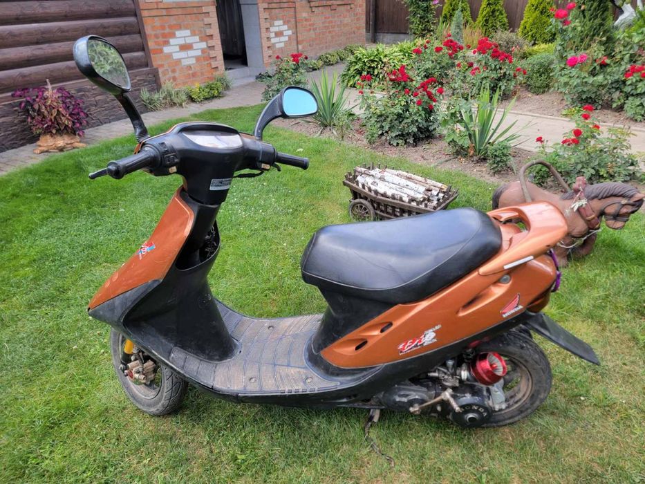 Продам Honda dio