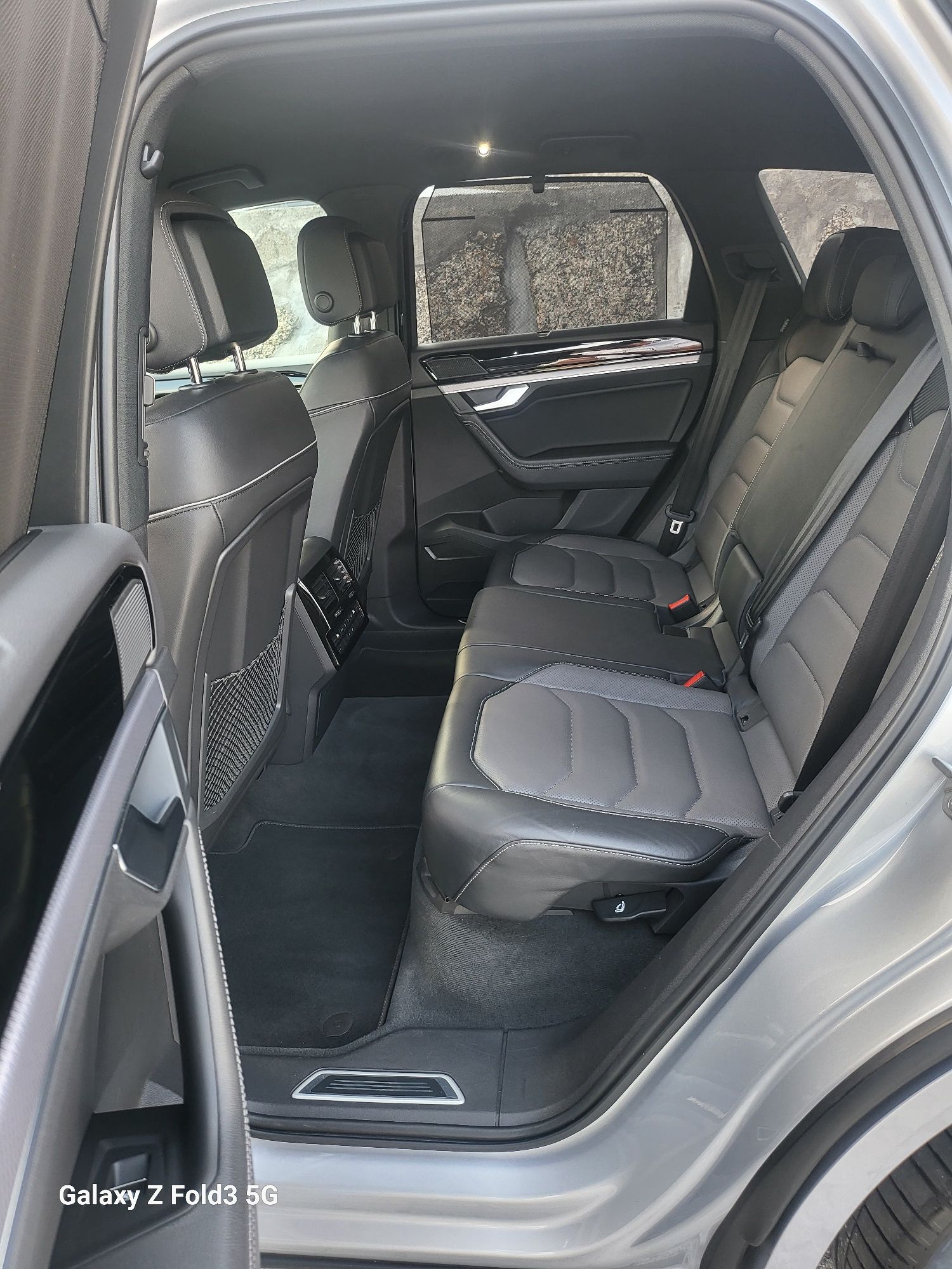 VW TOUAREG 3.0 TDI R-LINE Nacional (iva discriminado)