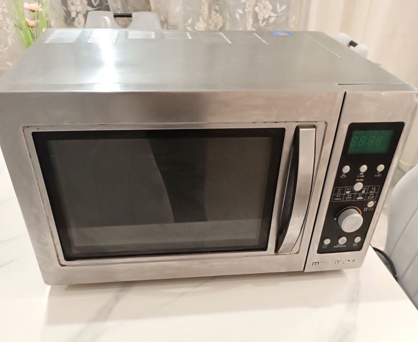 Продам мікрохвильову піч
