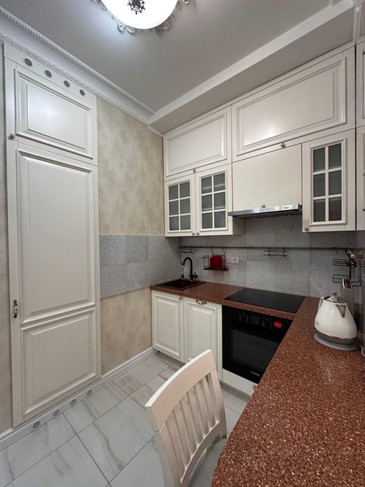 Жилянська 118 Елегант 4 поверх хороший стан pet-friendly