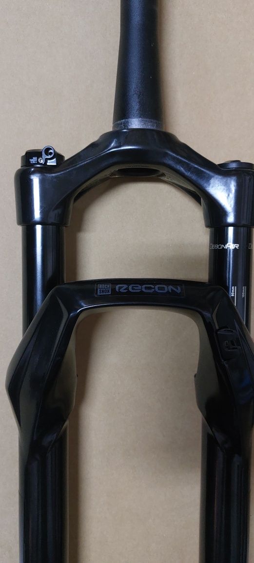 Suspensão ROCKSHOX RECON SILVER RL 29" 100 mm Solo Air Cónico Eixo 15