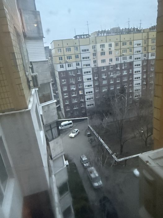 Слам 3 комнатную квартиру Победа